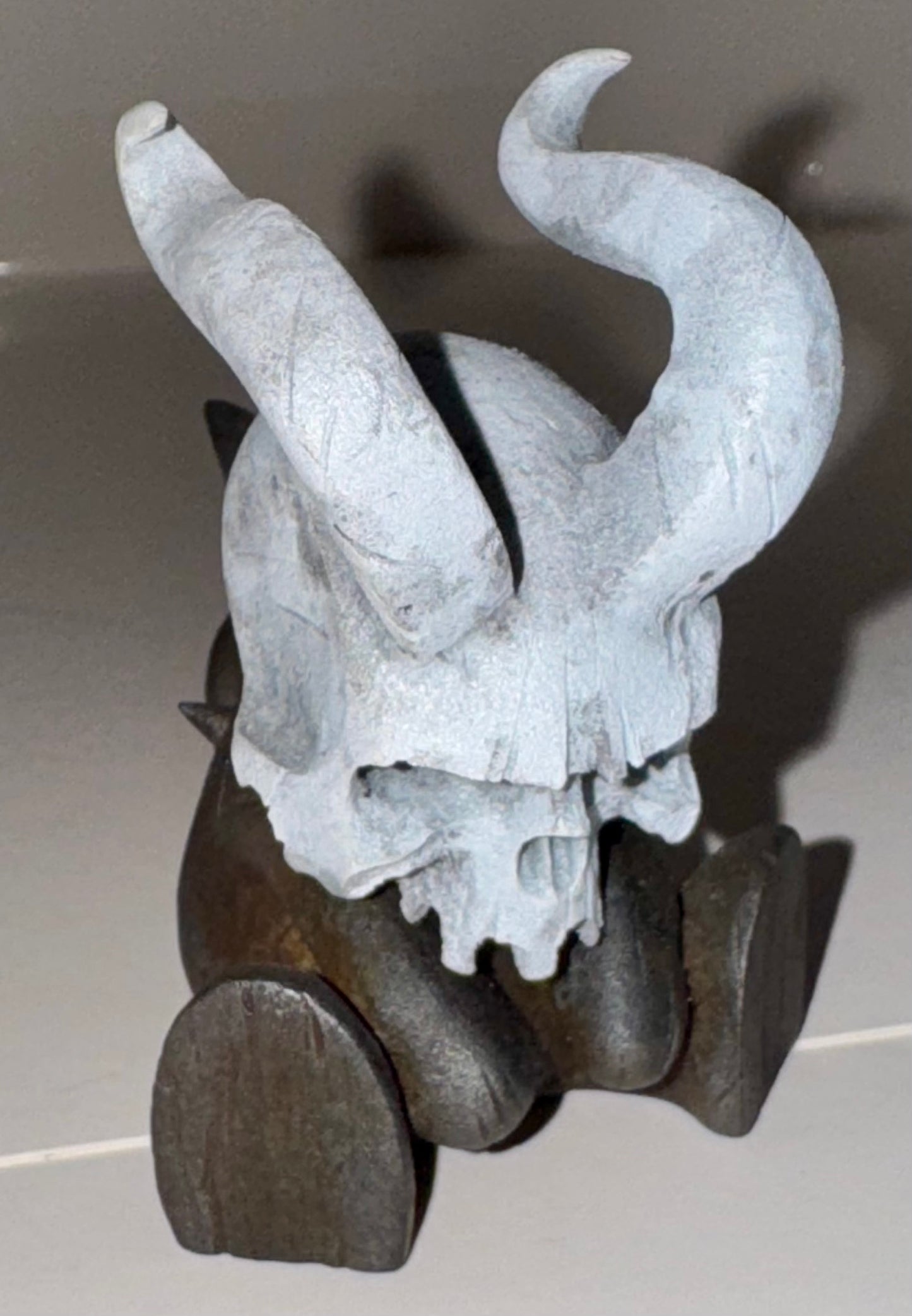 Bronze & White (Halloween) Mini Hornskull