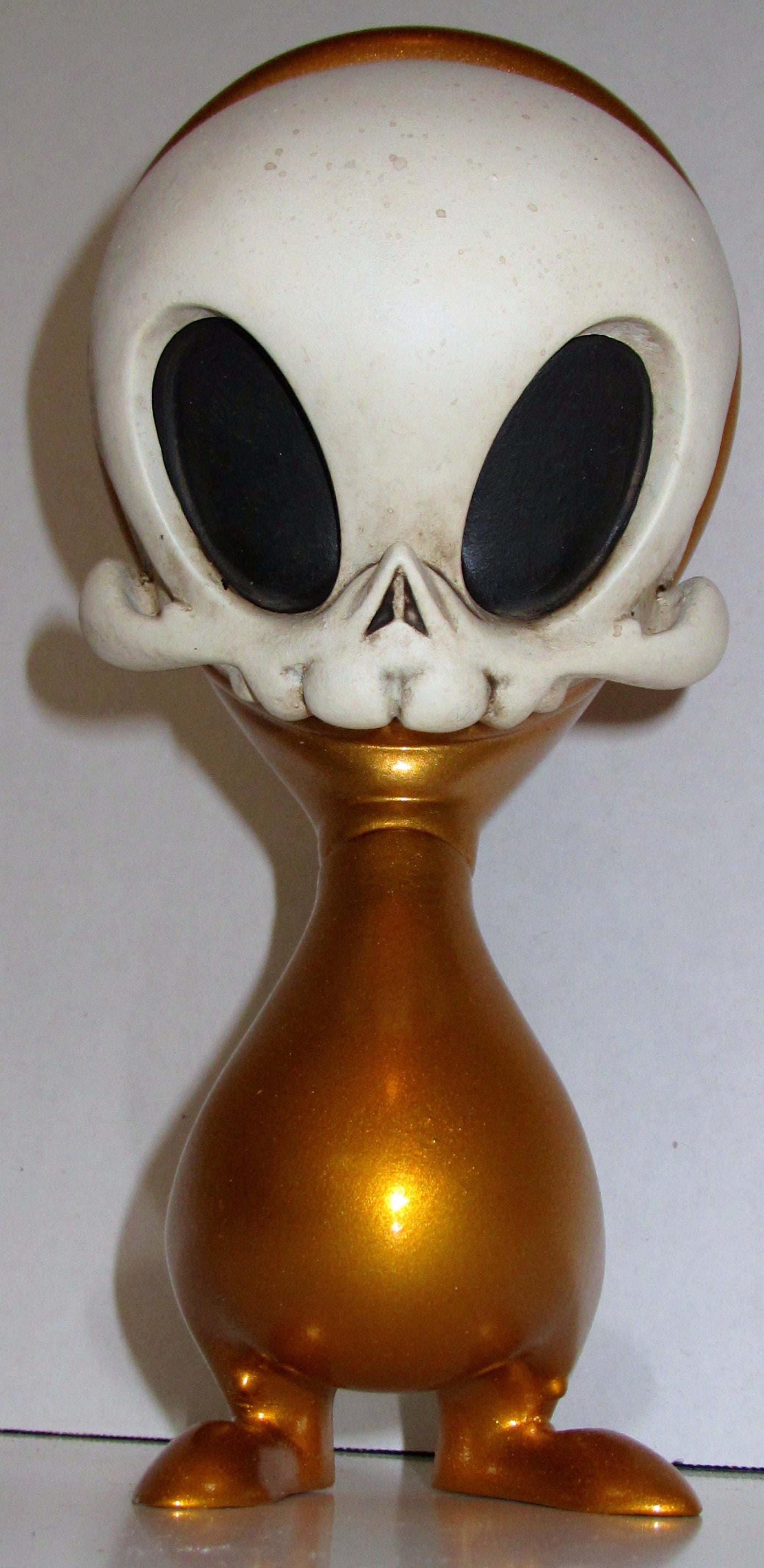 Pagan Gold Custom Skelve