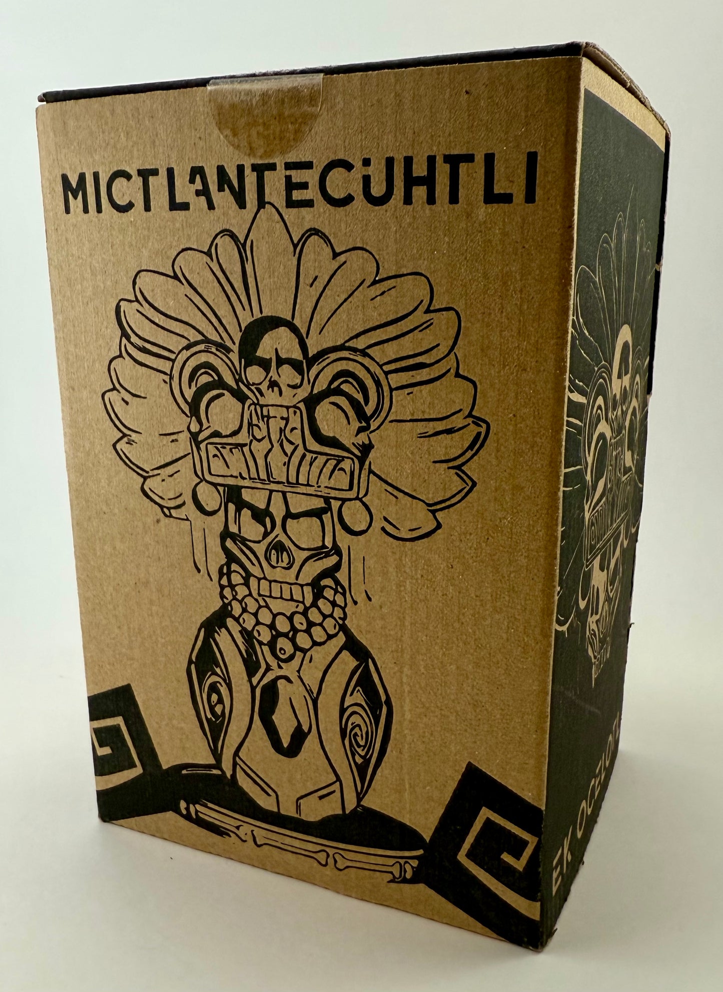 Mictlantecuhtli Monolith Obsidian Edition