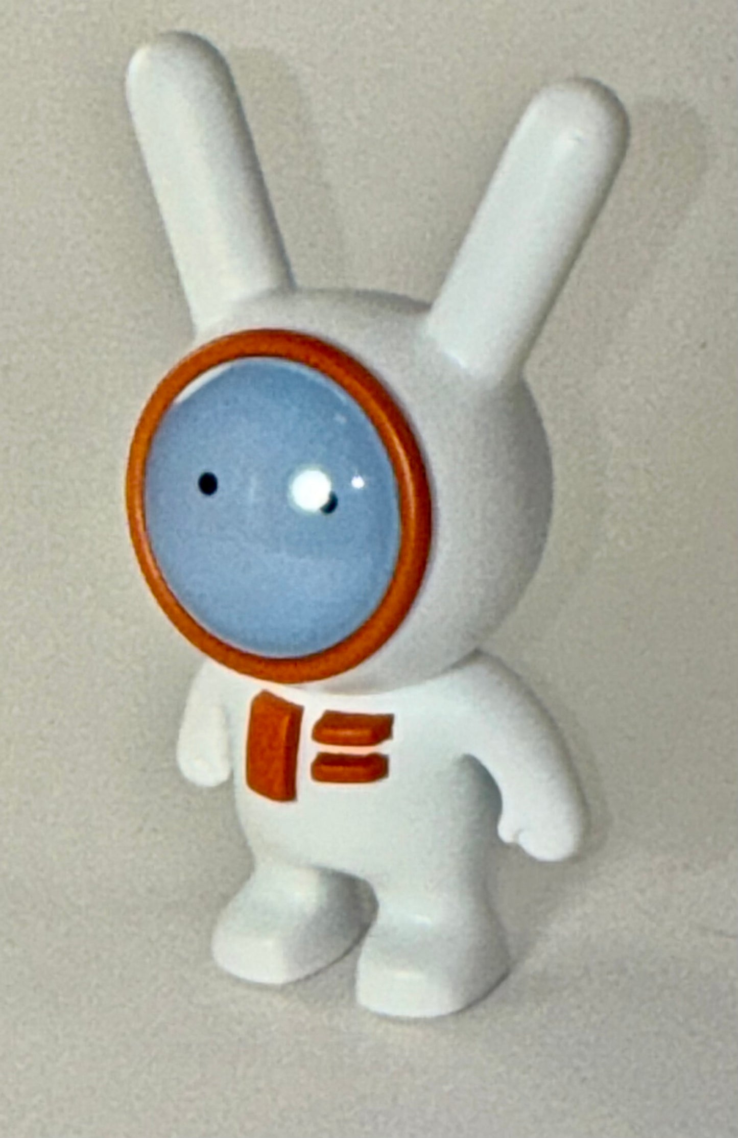 Space Rabbit OG 3" white