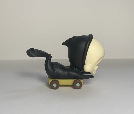 Wandering Misfits Black Skelve