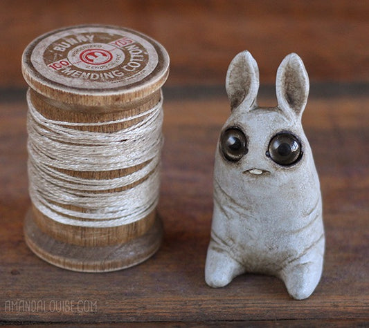 Grey Spool Pipsqueak